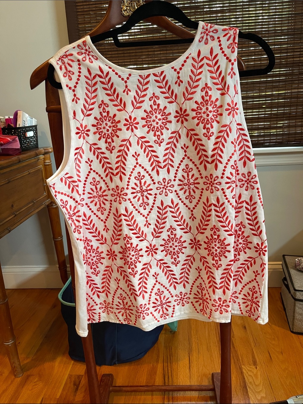Ann Taylor White Tank Top with Red Embroidered Floral Pattern